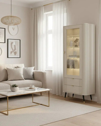 Bastia vitriinikaappi – elegantti lasivitriini - KalusteDuo_Huonekaluliike_Vitriini