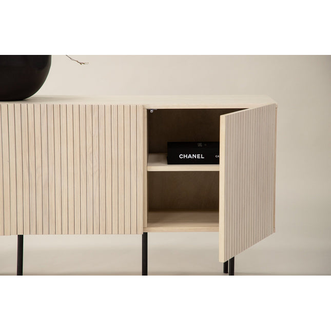 Björkön senkki 150 cm - valkolakattu / viilu - #KalusteDuo_#Huonekaluliike_Säilytyskaluste