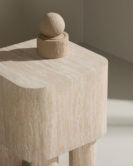 Klirou sivupöytä 40x40x50 - MDF travertiininvärinen - KalusteDuo_Huonekaluliike_Pöytä