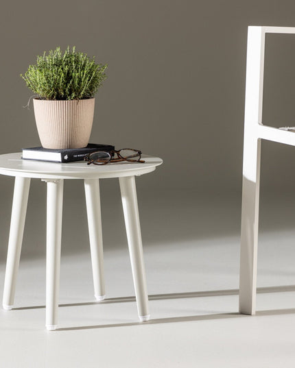 Lina pyöreä sivupöytä ⌀40 cm - Beige - KalusteDuo_Huonekaluliike_Pöytä ulkokäyttöön