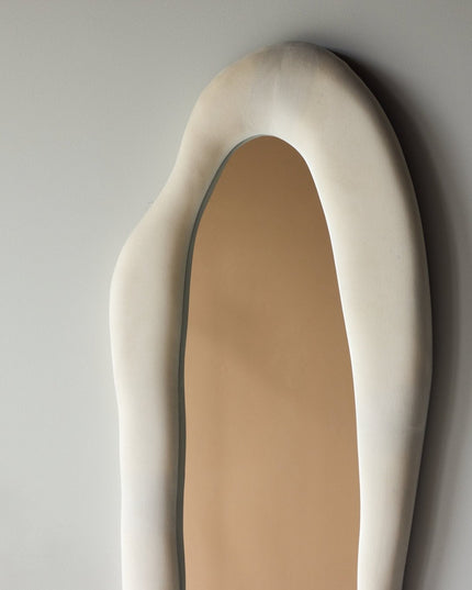 Louisville peili 66x185 cm - MDF ja beige kangas / kirkas lasi - KalusteDuo_Huonekaluliike_Peili