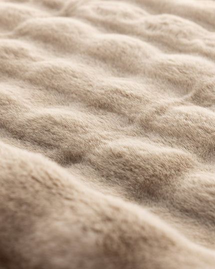 Novis 100 % polyesteri - 200*290 - suorakaide-beige - KalusteDuo_Huonekaluliike_Matto